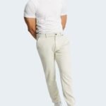 Calvin Klein – Pantalon slim coupe chino Taupe 34X32 1